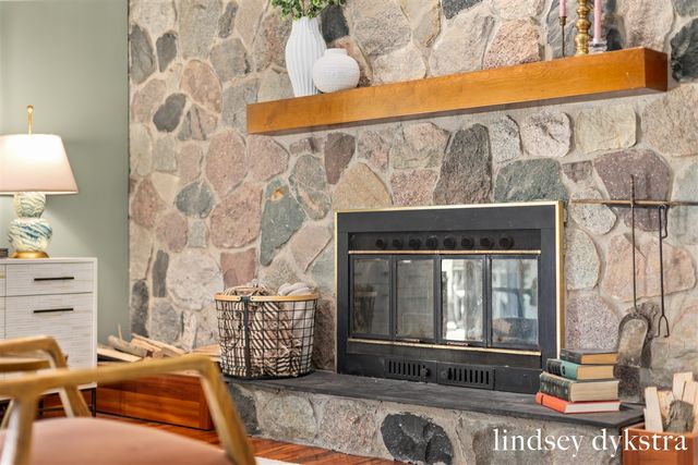 7395 Whispering Ridge Street, Grand Rapids, MI 49546