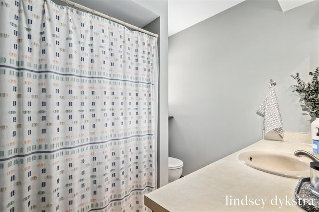 7395 Whispering Ridge Street, Grand Rapids, MI 49546