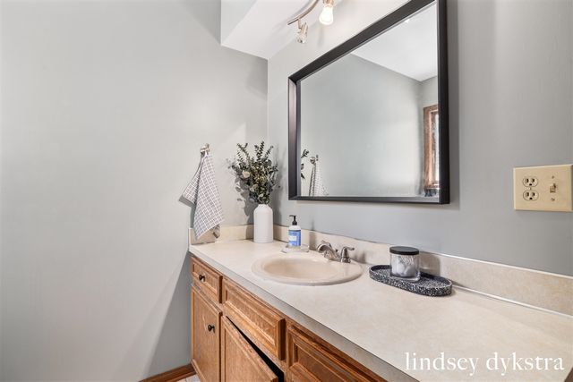 7395 Whispering Ridge Street, Grand Rapids, MI 49546