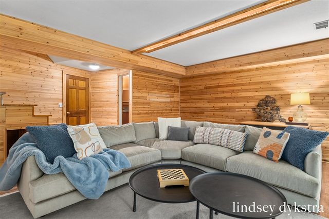 7395 Whispering Ridge Street, Grand Rapids, MI 49546