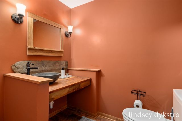 7395 Whispering Ridge Street, Grand Rapids, MI 49546