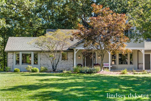 7395 Whispering Ridge Street, Grand Rapids, MI 49546