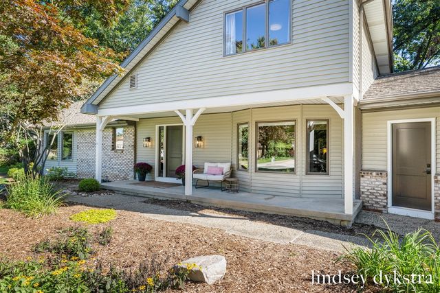 7395 Whispering Ridge Street, Grand Rapids, MI 49546