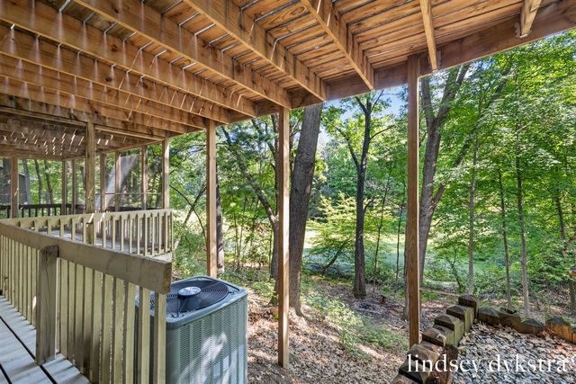 7395 Whispering Ridge Street, Grand Rapids, MI 49546