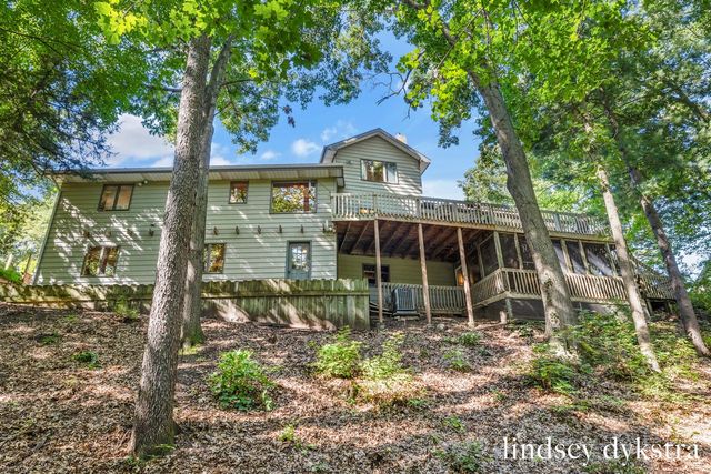 7395 Whispering Ridge Street, Grand Rapids, MI 49546