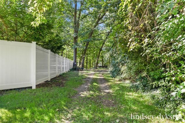 7395 Whispering Ridge Street, Grand Rapids, MI 49546