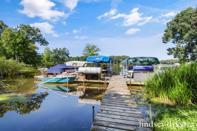 7395 Whispering Ridge Street, Grand Rapids, MI 49546