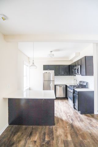 4400 N Magnolia Avenue 410, Chicago, IL 60640