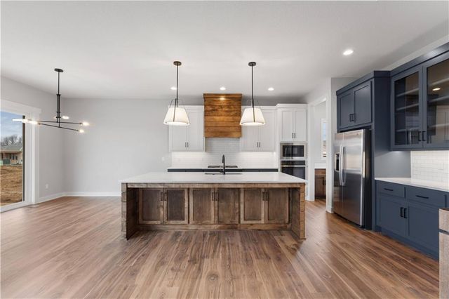 16965 W 172nd Terrace, Olathe, KS 66062