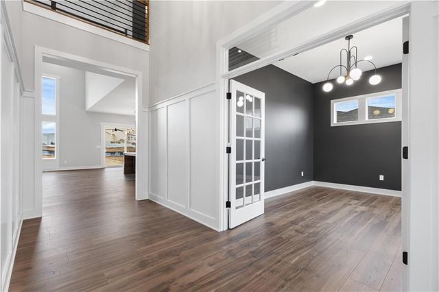 16965 W 172nd Terrace, Olathe, KS 66062