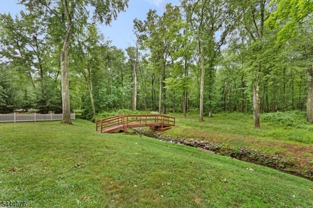 182 Lake Rd, Morris Twp., NJ 07960