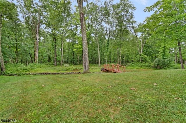 182 Lake Rd, Morris Twp., NJ 07960
