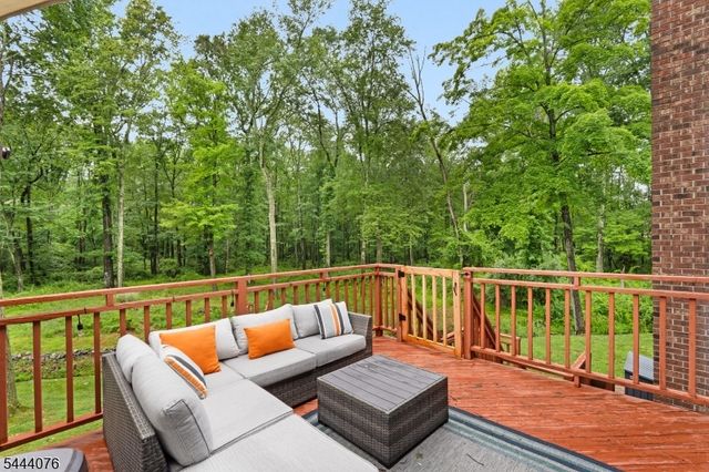 182 Lake Rd, Morris Twp., NJ 07960