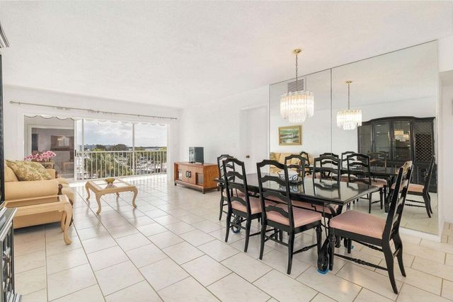 907 Marina Drive 402, North Palm Beach, FL 33408