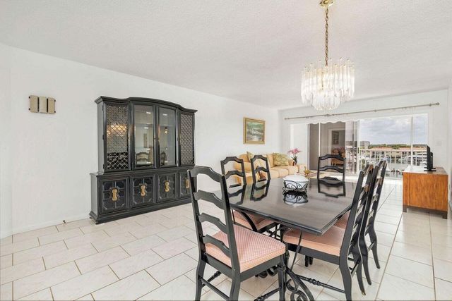 907 Marina Drive 402, North Palm Beach, FL 33408