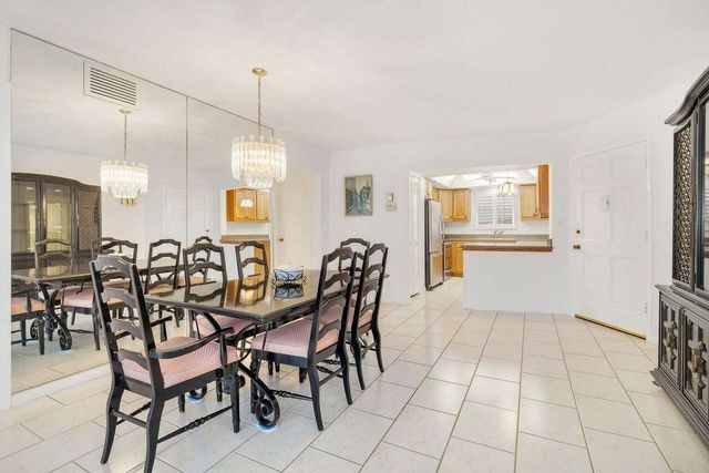 907 Marina Drive 402, North Palm Beach, FL 33408