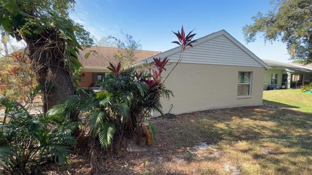 6005 PROMENADE COURT, Bradenton, FL 34203