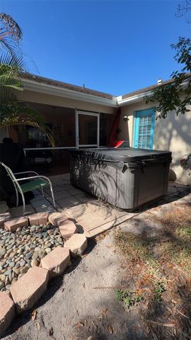 6005 PROMENADE COURT, Bradenton, FL 34203