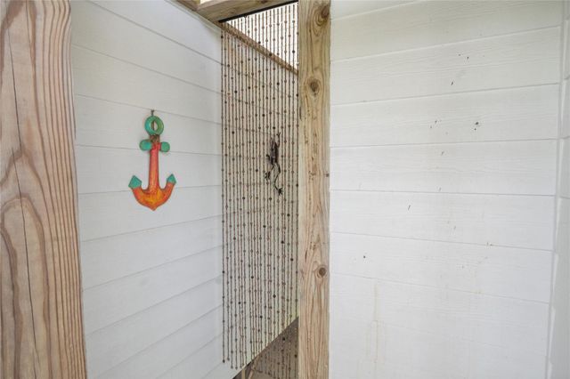 2630 Breaker Drive, Crystal Beach, TX 77650