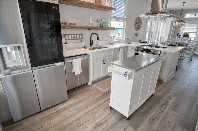 2630 Breaker Drive, Crystal Beach, TX 77650