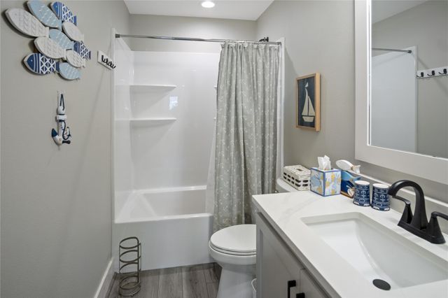 2630 Breaker Drive, Crystal Beach, TX 77650