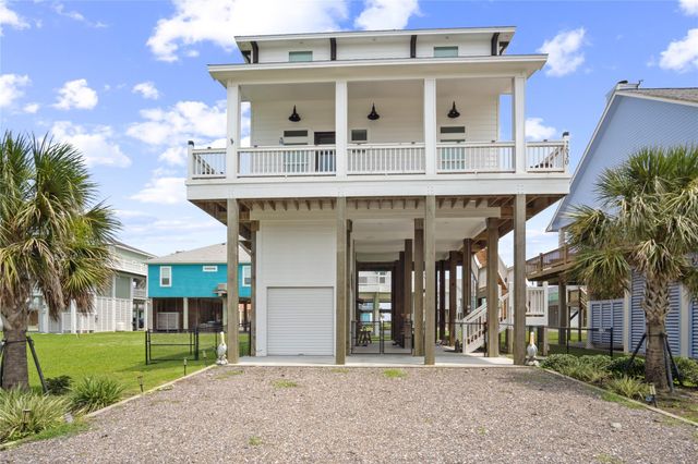 2630 Breaker Drive, Crystal Beach, TX 77650