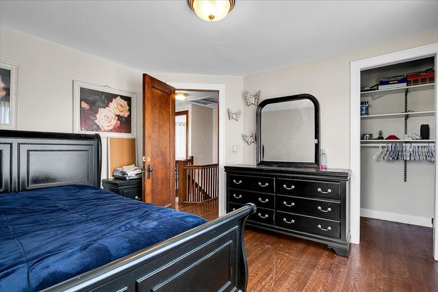 4108 W 103RD Street, Oak Lawn, IL 60453