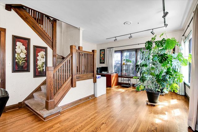 4108 W 103RD Street, Oak Lawn, IL 60453