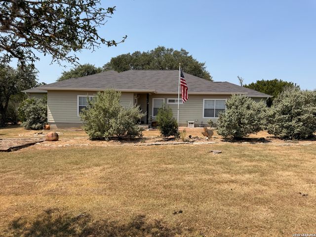 118 HEINEN RD, Bandera, TX 78003