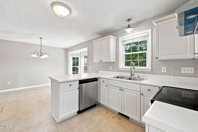 106 Zircon Lane, Knightdale, NC 27545