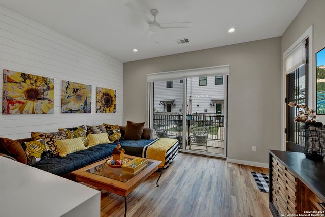 1208 N Academy Ave Unit 3101, New Braunfels, TX 78130