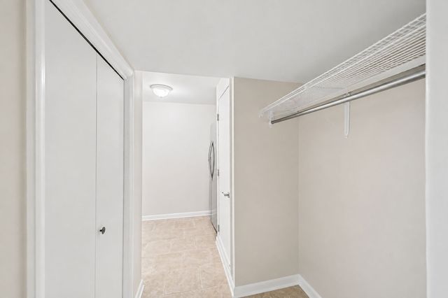 2010 Sunny Side Dr, Brentwood, TN 37027