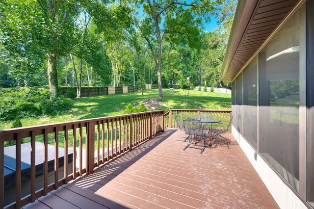 2010 Sunny Side Dr, Brentwood, TN 37027