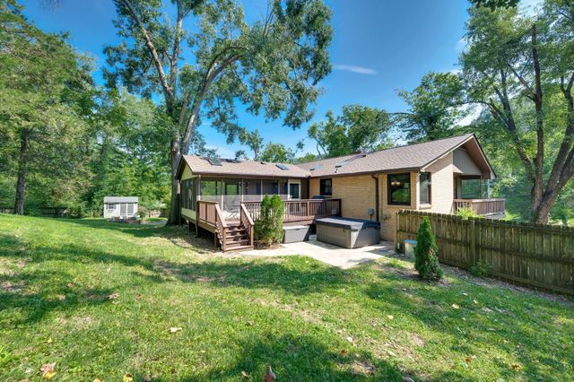 2010 Sunny Side Dr, Brentwood, TN 37027