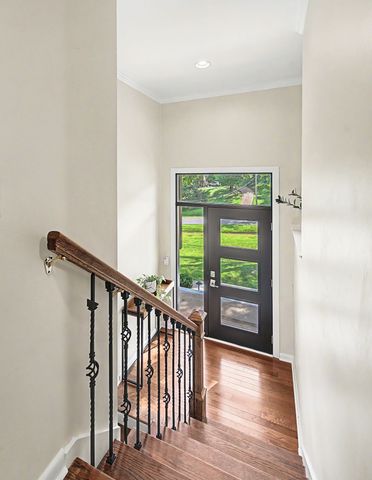 2010 Sunny Side Dr, Brentwood, TN 37027