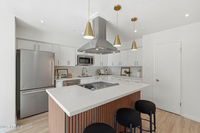 8725 E CORONADO Road, Scottsdale, AZ 85257