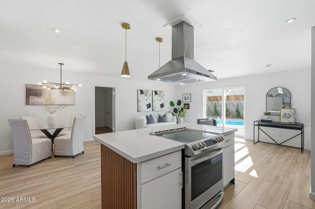 8725 E CORONADO Road, Scottsdale, AZ 85257