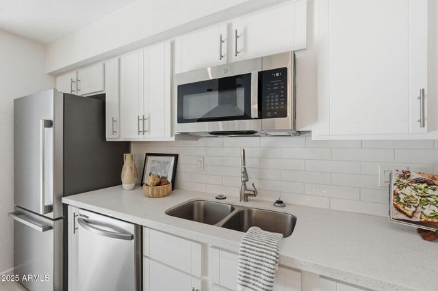 8725 E CORONADO Road, Scottsdale, AZ 85257