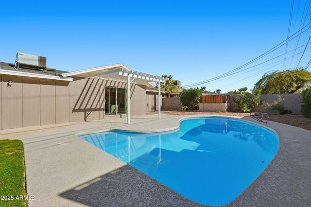 8725 E CORONADO Road, Scottsdale, AZ 85257