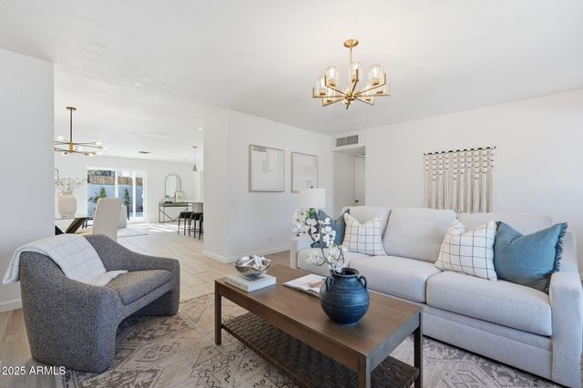 8725 E CORONADO Road, Scottsdale, AZ 85257