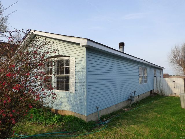 1140 Hawthorne Avenue, Frankfort, IN 46041