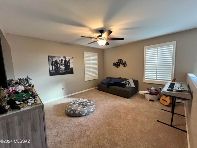 12945 N Indian Palms Drive, Tucson, AZ 85755