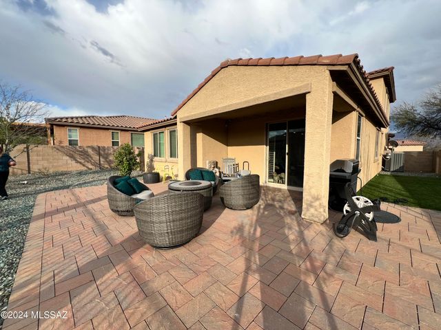 12945 N Indian Palms Drive, Tucson, AZ 85755