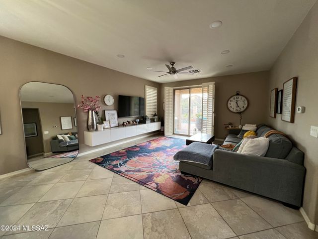 12945 N Indian Palms Drive, Tucson, AZ 85755