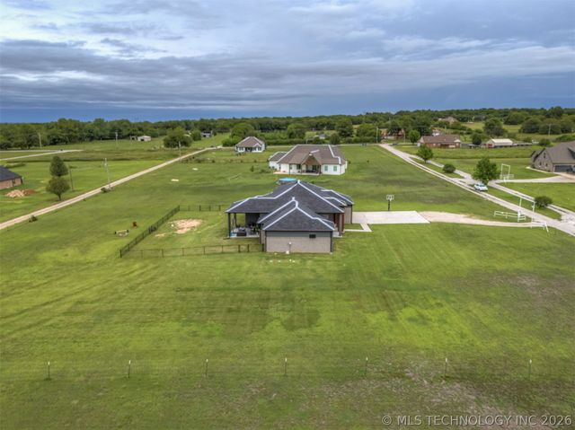 19912 E 126th Street N, Collinsville, OK 74021