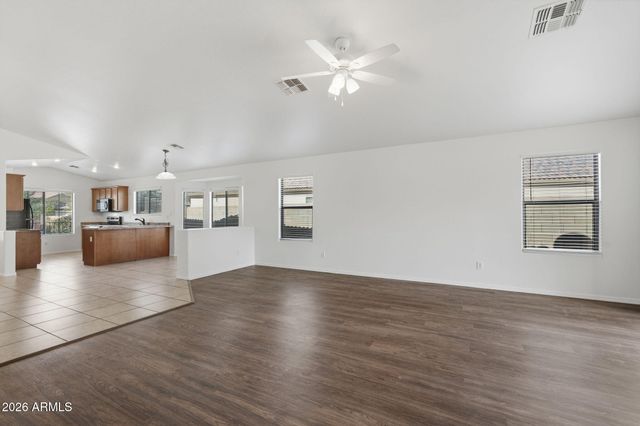 3207 S 94TH Avenue, Tolleson, AZ 85353