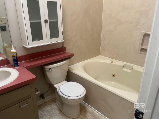 600 Cheshire Lane 9, Daphne, AL 36526