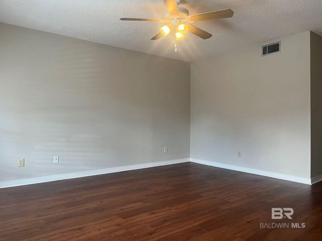 600 Cheshire Lane 9, Daphne, AL 36526