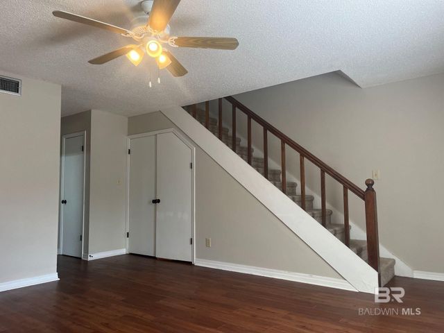 600 Cheshire Lane 9, Daphne, AL 36526