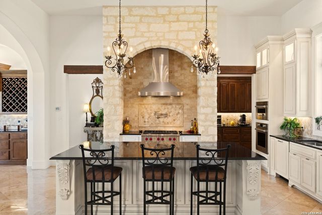 151 KUDU CV, Blanco, TX 78606